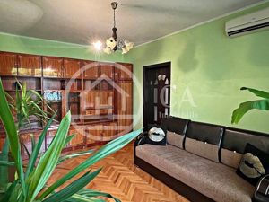 Apartament cu 3 camere de vanzare in zona Rogerius Oradea - imagine 7