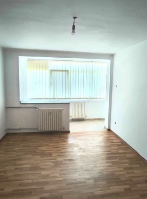 Apartament doua camere, semidecomandat, etaj 4, Tiglina 3 - imagine 4