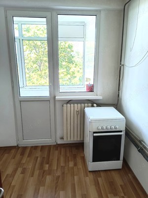 Apartament doua camere, semidecomandat, etaj 4, Tiglina 3 - imagine 9