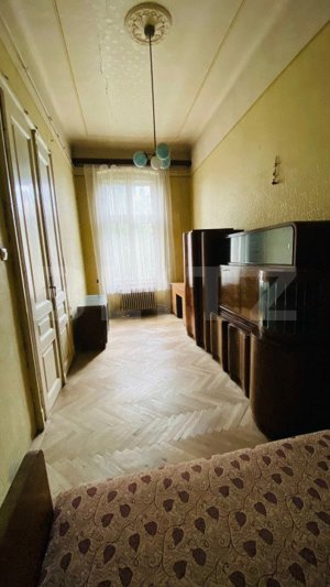 Apartament 3 camere, cladire istorica, potential fantastic, Piata Romanilor - imagine 2