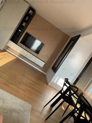 Apartament 3 camere, Lux, Brancoveanu-Turnu Magurele. Curte. Loc parcare.  - imagine 2