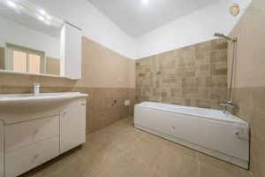 Apartament 2 camere ultracentral de vanzare - imagine 16