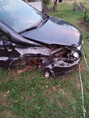 Opel corsa D 1.3 tdci 2008 avariata sau dezmembeez - imagine 3