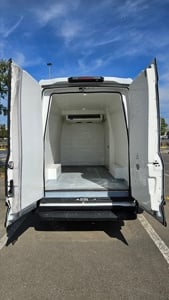 Inchirieri autoutilitare si dube frigorifice Bucuresti - imagine 2