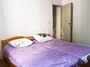 Apartament cu 1 camera la curte comuna de vanzare in  Decebal, Oradea - imagine 2