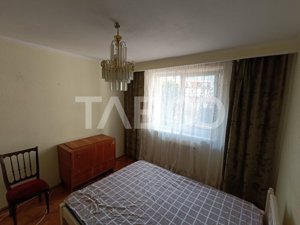 Apartament 3 camere 65mpu mobilat pivnita 2 balcoane etaj 2 Alba Iulia - imagine 9