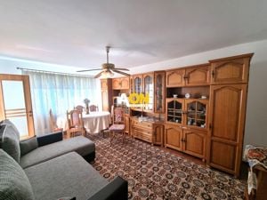 De vanzare apartament 2 camere, etaj intermediar, Ampoi 3