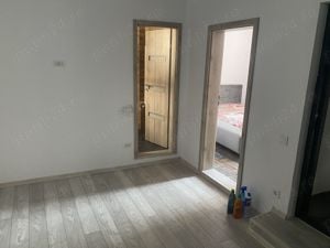 Romana metrou  apartament 2 camere in vila singur pe etaj pt. firma locuinta de servici chiria 700 E