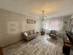 Apartament 3 camere, 2 bai, decomandat, 68 mp utili, etaj 2, zona centrala - imagine 3