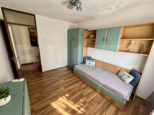 Apartament 3 camere, 2 bai, decomandat, 68 mp utili, etaj 2, zona centrala - imagine 7