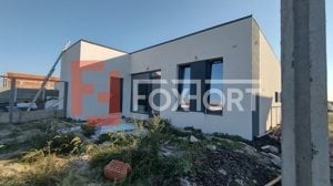 Duplex 4 camere, Sacalaz - Arhitectura moderna, Semineu si Pompa de Caldura