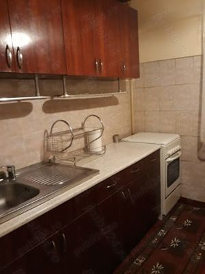 De închiriat apartament cu doua camere decomandate în zona Soarelui  - imagine 2