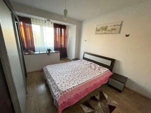 De închiriat apartament 2 camere decomandat