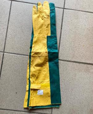 Manusi imitatie piele lungi cu scai fixare