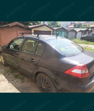 renault megan - imagine 3