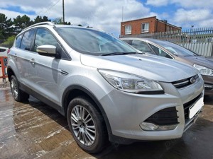 Dezmembrez Ford Kuga 2014 SUV 2.0 DOHC  Pitesti, jud. Arges