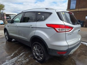 Dezmembrez Ford Kuga 2014 SUV 2.0 DOHC  Pitesti, jud. Arges - imagine 3