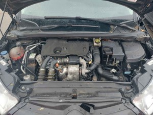 Dezmembrez Citroen DS4 2011 HATCHBACK 1.6 HDI - imagine 7