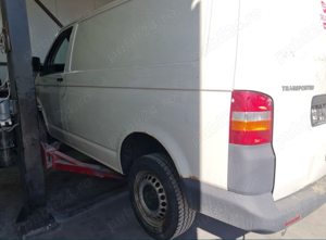 Dezmembrez VW T5 1.9 Tdi