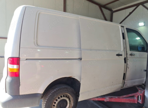 Dezmembrez VW T5 1.9 Tdi - imagine 2