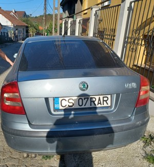 Vând Skoda OCTAVIA an 2004 - imagine 3