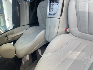 BMW seria 730 XDrive - imagine 4