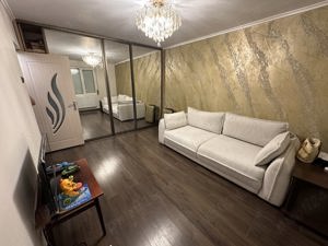 Închiriez apartament - imagine 6