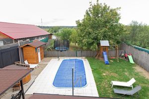 Vilă 5 dormitoare, 4 băi, 2 248mp teren, piscină. Preț: 229 000 E. - imagine 19