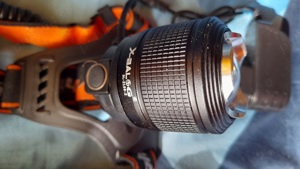 Lanterne frontale de cap noi cu 2 acumulatori litiu 18650 obiectiv metalic zoom rotativ - imagine 3