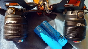 Lanterne frontale de cap noi cu 2 acumulatori litiu 18650 obiectiv metalic zoom rotativ - imagine 4