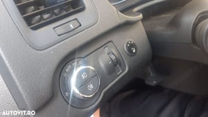 Opel Insignia - imagine 2