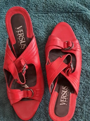 vand sandale(papuci)Versace