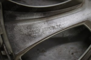 Capace jante tabla originale Skoda pe 17 inch - imagine 7