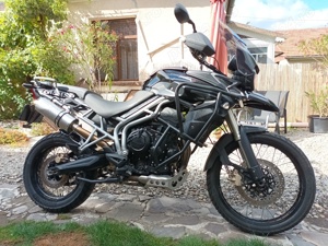 Vand sau schimb Triumph Tiger 800 XC Adventure 2011