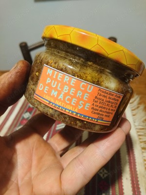 Miere cu Pulbere de Macese - 100% NATURALA - imagine 2