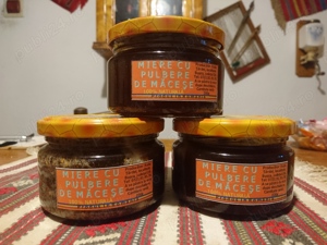 Miere cu Pulbere de Macese - 100% NATURALA