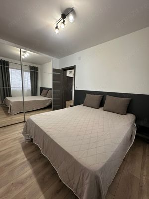 Dau in chirie apartament 4 camere in Cartierul Nordului  Sangeorgiu de Mures, cu loc de parcare - imagine 2