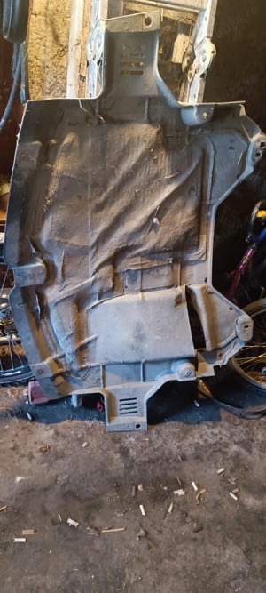 Scut Alfa Romeo 156 Sedan 