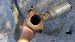 Flexibil toba cu cot FORD FUSION FIESTA  1.4 TDci - imagine 5