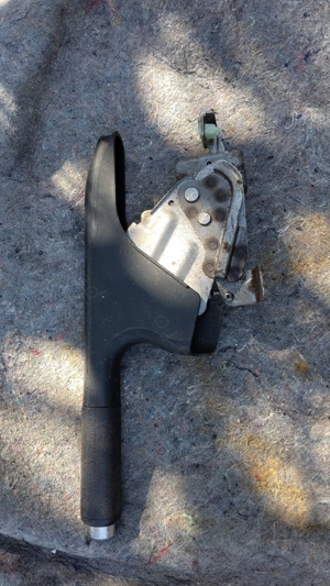 Maneta frana de mana cu crom  FORD FUSION FIESTA 