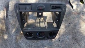 Grila masca rama cd player complet comanda climatizare butoane avarie dezaburire FORD FUSION