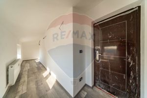 Apartament cu 3 camere vanzare + loc privat de parcare comision ZERO - imagine 14