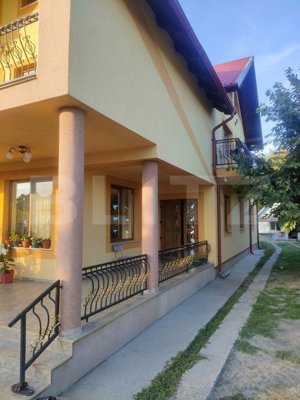 Casa cu 10 camere+ 1650mp teren, zona Lidl, Dorohoi, Botosani - imagine 9