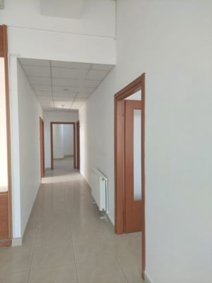 Ultracentral - Bd. Mamaia, spatiu  birouri, etaj 3, 180 mp. - imagine 3