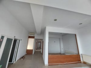 Ultracentral - Bd. Mamaia, spatiu  birouri, etaj 3, 180 mp. - imagine 9