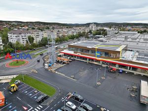 AZURA Imobiliare - ULTIMUL Spatiu liber in noul Kaufland BIG-Leroy M. - imagine 2