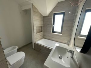 Duplex deosebit - 4 camere - Mosnita Noua - imagine 13