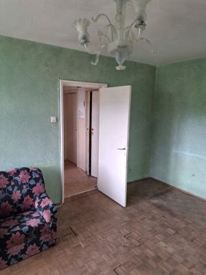 Vând apartament două camere semidecomandat  - imagine 5