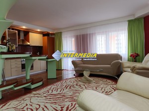 Apartament 2 camere  72 mp de inchiriat Centru mobilat si utilat