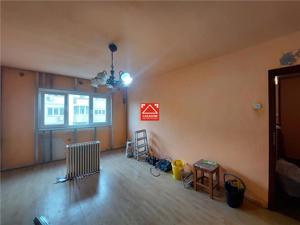 Apartament renovat in Alfa - imagine 3